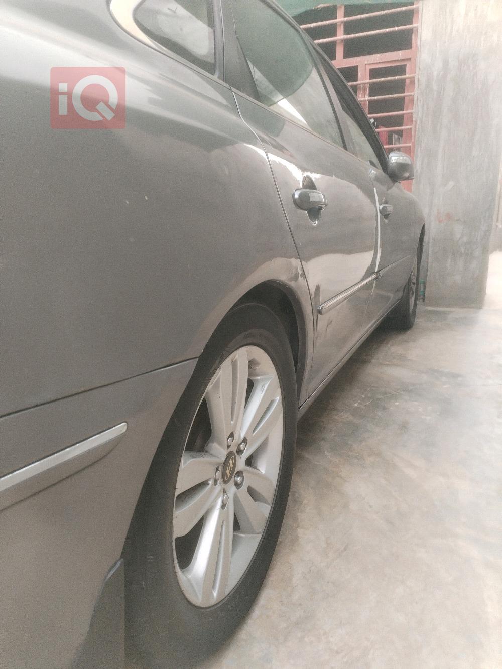 Hyundai Azera